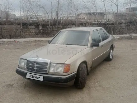 Mercedes-Benz E 260 1991 года за 1 500 000 тг. в Кокшетау – фото 3