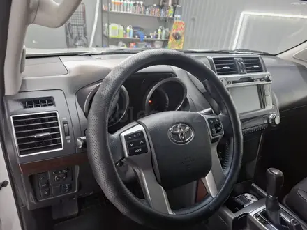 Toyota Land Cruiser Prado 2017 года за 26 166 000 тг. в Актау – фото 9