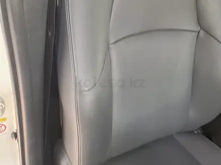 Toyota Land Cruiser Prado 2017 года за 26 166 000 тг. в Актау – фото 5