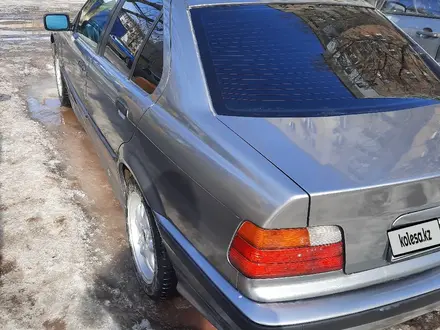 BMW 318 1995 года за 1 600 000 тг. в Уральск – фото 6
