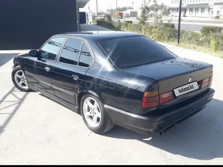 BMW 520 1992 года за 1 000 000 тг. в Жетысай – фото 2