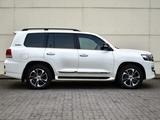 Toyota Land Cruiser 2020 года за 45 500 000 тг. в Алматы – фото 2