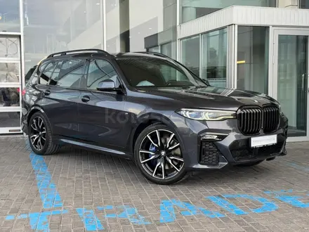 BMW X7 XDrive 40i 2021 года за 40 999 000 тг. в Алматы – фото 3