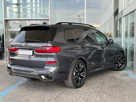 BMW X7 XDrive 40i 2021 года за 40 999 000 тг. в Алматы – фото 5