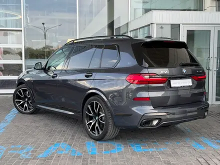 BMW X7 XDrive 40i 2021 года за 40 999 000 тг. в Алматы – фото 8