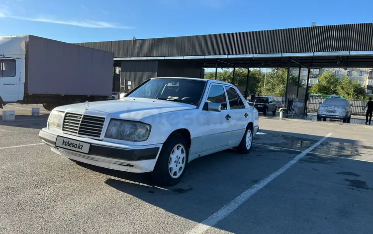 Mercedes-Benz E 230 1991 годаfor1 200 000 тг. в Талдыкорган