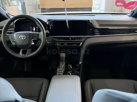 Toyota Camry Luxe 2026 года за 26 190 000 тг. в Караганда – фото 13