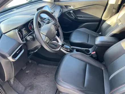 Chevrolet Tracker 2023 года за 6 550 000 тг. в Караганда – фото 24