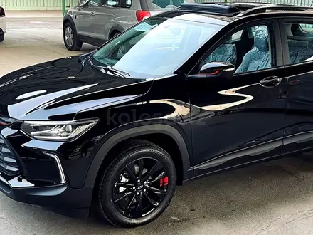 Chevrolet Tracker 2023 года за 6 550 000 тг. в Караганда