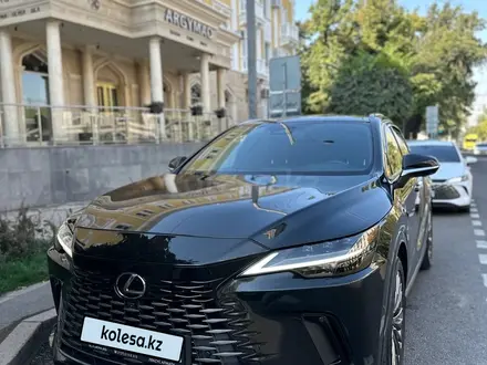 Lexus RX 350 2024 года за 38 000 000 тг. в Алматы