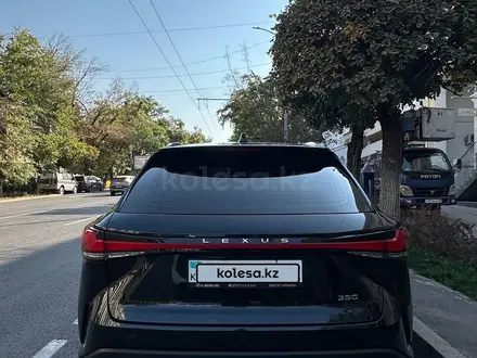 Lexus RX 350 2024 года за 38 000 000 тг. в Алматы – фото 7