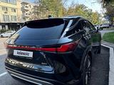 Lexus RX 350 2024 года за 38 000 000 тг. в Алматы – фото 4