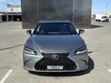 Lexus ES 300h 2019 года за 17 000 000 тг. в Атырау