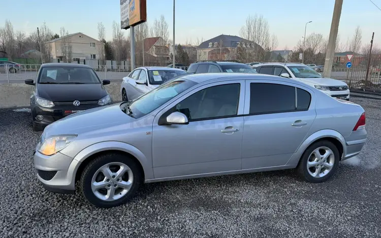 Opel Astra 2012 годаүшін3 920 000 тг. в Актобе