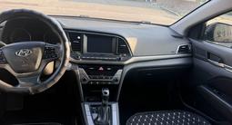 Hyundai Elantra 2018 года за 6 600 000 тг. в Алматы – фото 3
