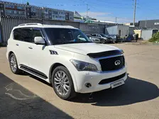 Infiniti QX56, 2010
