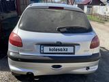 Peugeot 206 2002 года за 1 250 000 тг. в Петропавловск – фото 2