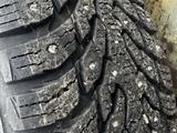 Зимние шины с дисками 225/65 R17 hakkapeliitta 9 за 300 000 тг. в Караганда – фото 2