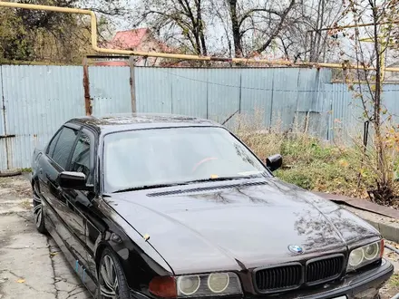 BMW 740 1995 года за 3 900 000 тг. в Алматы – фото 16