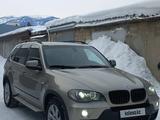 BMW X5 2008 года за 8 000 000 тг. в Риддер – фото 2