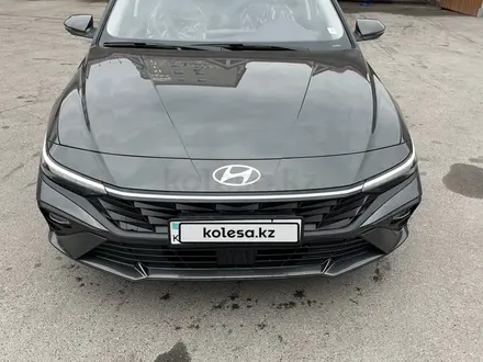 Hyundai Elantra 2024 года за 8 300 000 тг. в Алматы – фото 4