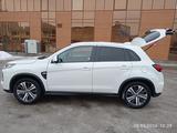 Mitsubishi Outlander Sport 2021 годаүшін10 500 000 тг. в Астана – фото 5