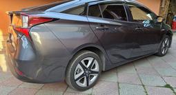 Toyota Prius 2020 года за 11 500 000 тг. в Алматы – фото 3