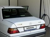 Mercedes-Benz E 230 1991 годаfor1 000 000 тг. в Кызылорда