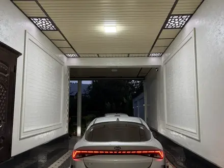 Kia K5 2021 года за 11 000 000 тг. в Шымкент