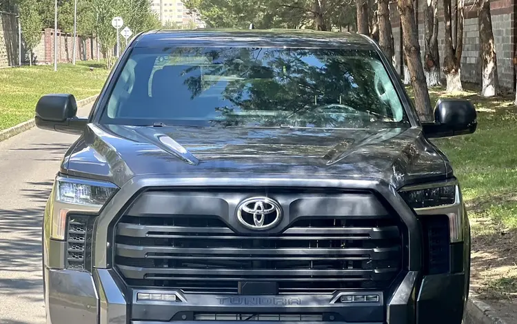 Toyota Tundra 2021 года за 37 700 000 тг. в Астана