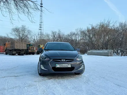 Hyundai Solaris 2011 года за 4 300 000 тг. в Караганда – фото 3