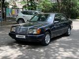 Mercedes-Benz E 230 1990 года за 2 150 000 тг. в Алматы