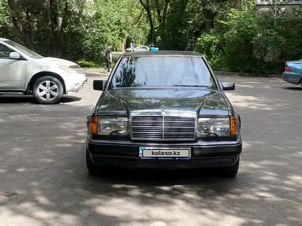 Mercedes-Benz E 230 1990 года за 2 150 000 тг. в Алматы – фото 7