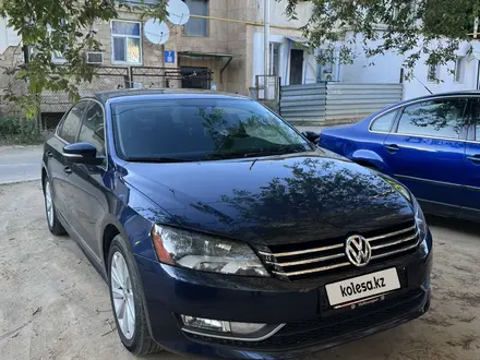 Volkswagen Passat 2013 года за 4 500 000 тг. в Кульсары – фото 13