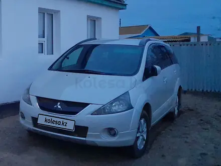 Mitsubishi Grandis 2005 года за 4 000 000 тг. в Атырау – фото 9