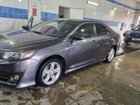 Toyota Camry 2013 годаfor8 200 000 тг. в Актобе