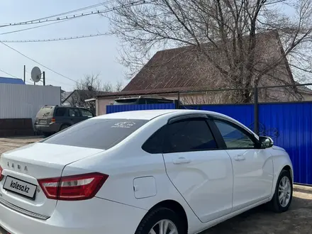 ВАЗ (Lada) Vesta 2015 годаүшін4 300 000 тг. в Уральск