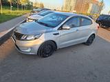 Kia Rio 2013 года за 3 200 000 тг. в Астана – фото 2