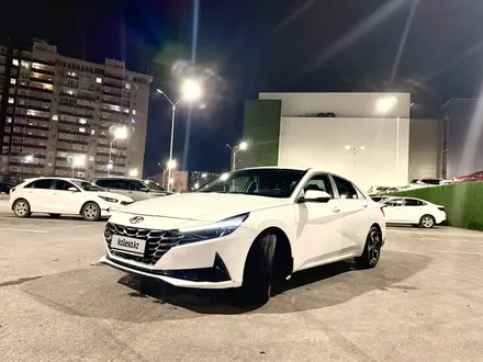 Hyundai Elantra 2021 года за 11 000 000 тг. в Актау – фото 2