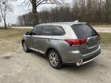 Mitsubishi Outlander 2017 годаүшін11 950 000 тг. в Усть-Каменогорск – фото 2