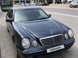 Mercedes-Benz E 200 2001 года за 2 500 000 тг. в Шымкент