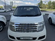 Nissan Elgrand, 2003