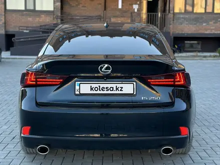 Lexus IS 250 2015 года за 10 750 000 тг. в Актобе – фото 3