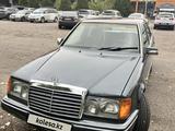 Mercedes-Benz E 200 1990 годаfor1 500 000 тг. в Алматы