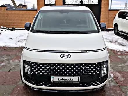 Hyundai Staria 2022 года за 25 000 000 тг. в Уральск – фото 7