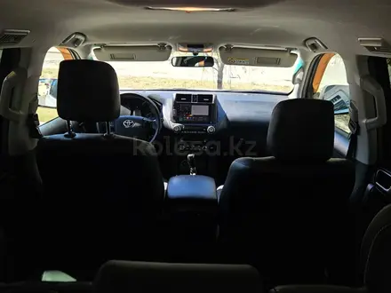 Toyota Land Cruiser Prado 2013 года за 15 100 000 тг. в Актау – фото 18