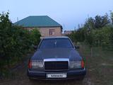 Mercedes-Benz E 260 1990 года за 800 000 тг. в Шымкент