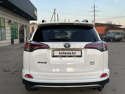 Toyota RAV4 2017 года за 13 500 000 тг. в Алматы – фото 4