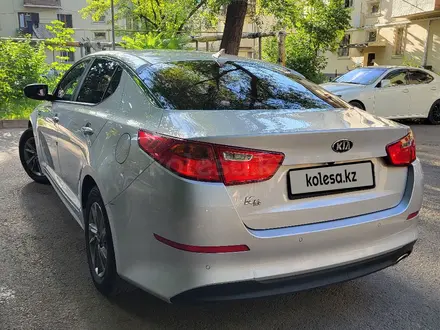 Kia K5 2015 года за 7 000 000 тг. в Алматы – фото 4