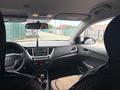 Hyundai Accent 2021 года за 5 200 000 тг. в Актобе – фото 2